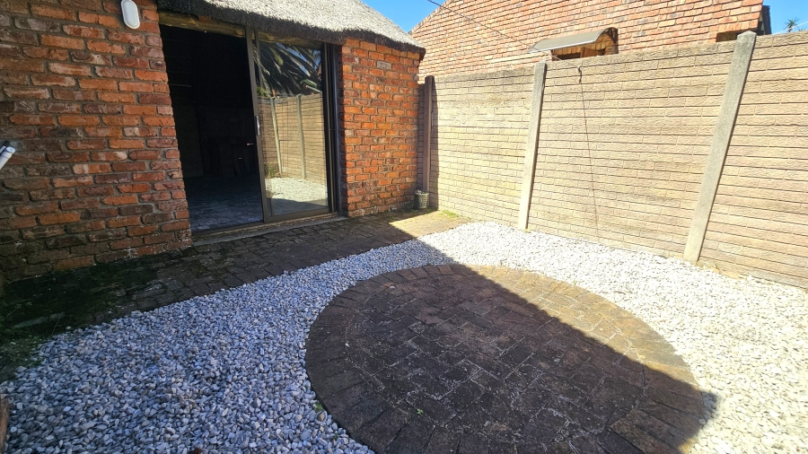 2 Bedroom Property for Sale in Kamma Park Eastern Cape